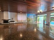 Casa no Jardim Guedala, 4 suites, piscina e elevador