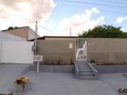 Casa no Jardim Santa Isabel, com três quartos