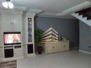 Sobrado A Venda Na Santa Mena Com 3 Dormitórios, 1...