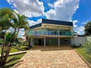 CASA NO JOCKEY CLUB RUA 1 DA VICENTE PIRES COM 5 SUITES...