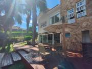 Casa em Condomínio a venda na Avenida das Cerejeiras,...