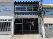 CASA NO MANDAQUI COM EDICULA !