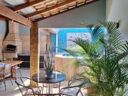 Casa no Residencial Califórnia com varanda, tendo...