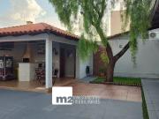 Casa no Setor Jardim Ipê com 3 quartos