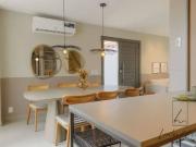 Casa no Villa Solis com 4 Suítes à venda por R$ 749.000...