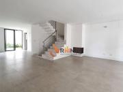 Casa nova 3 suítes 3 vagas 279,86 m² em Condomínio...