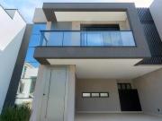 Casa nova 3 suítes em condomínio fechado Wolf Excellence