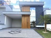 Casa Nova a Venda, com 03 suítes, Condomínio Fechada em...