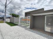 Casa Nova à Venda com Piscina 450 metros do mar Matinhos