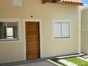 Casa nova, com 2 dormitórios à venda, 63 m² por R$...