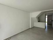 Casa nova com entrada independente – Jardim Leblon