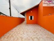 CASA NOVA COM PISCINA LADO PRAIA Á VENDA NA CIDADE DE...