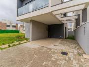 Casa nova em Condomínio, 03 Suítes, 02 Vagas,...