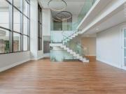 Casa nova em Condomínio, 05 Suítes, 08 Vagas, Piscina,...