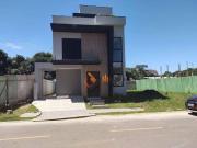 Casa nova em Condomínio 3 suítes, 202 m² no bairro Santa...