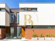 CASA NOVA EM CONDOMÍNIO FECHADO, 541M², 4 SUÍTES, 4...