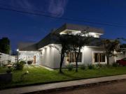 Casa nova em Condomínio regularizado Jardim Botânico