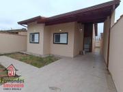 Casa nova isolada com piscina 3 quartos sendo 1 suíte à...