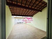 CASA NOVA ISOLADA EM LOCALIZAÇÃO PRIVILEGIADA NA PRAIA...