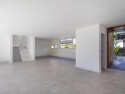 CASA NOVA RECÉM CONSTRUÍDA, 4 SUÍTES, 4 VAGAS, PISCINA...