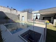 Casa Nova Térrea à Venda no Condomínio Shangri lá em Atibaia