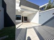Casa Novinha Jardim Monte Rei, Desocupada