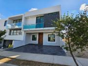 Casa Nueva 251 G con roof garden, en la cima de zapopan