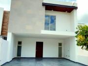 Casa Nueva 3 recámaras con baño, Sala TV, Jardín grande....