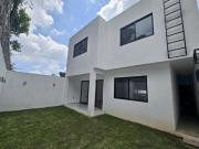 Casa Nueva al Norte de Cuernavaca, En exclusiva privada...