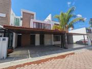 Casa nueva cerca a la UDLAP: Casa con Roof Garden y...