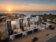 Casa nueva, CERCA DE LA PLAYA, En Playas de Chapultepec