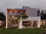 Casa nueva con acabados de lujo en exclusiva privada...