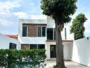 Casa nueva con alberca con vigilancia, Yautepec Morelos