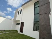 CASA NUEVA CON ALBERCA EN COCOYOC MORELOS APROVECHA...