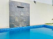 CASA NUEVA CON ALBERCA Y JARDIN EN FRACCIONAMIENTO BURGOS