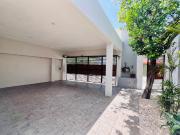 CASA NUEVA CON ESTILO CONTEMPORANEO EN EL CENTRO DE MERIDA
