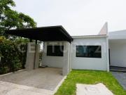 Casa nueva con Jacuzzi en Lomas de Cocoyoc, exclusividad...