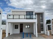 Casa nueva con paneles solares en venta en condominio...