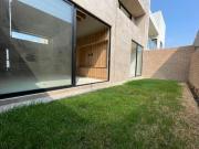 Casa nueva con recámara principal en PB y baño completo