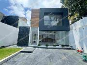 Casa nueva con recamara y baño en planta baja....