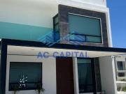 Casa nueva con roof garden en Meseta Hábitat · 3...