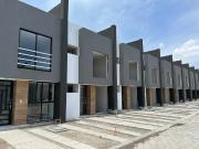 Casa Nueva con Roof Garden y Recámara en Planta Baja –...