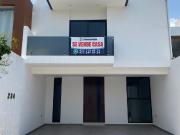 Casa nueva con terreno excedente en privada Mayorca...