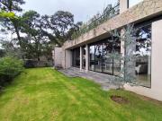 Casa nueva con vista al lago en Av?ndaro