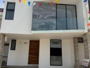 CASA NUEVA DE LUJO EN VENTA EN CAPITAL NORTE COTO ALICANTE
