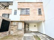 Casa nueva de tres pisos en venta Oasis de Las Mercedes...