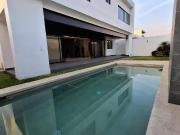 CASA NUEVA DENTRO DE FRACCIONAMIENTO EN JIUTEPEC