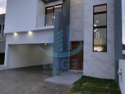 CASA NUEVA EN BOSQUE REAL CON CELDAS SOLARES Y EXCELENTE...