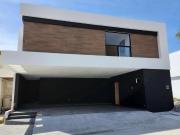 Casa nueva en Carretera Nacional $9,550,000
