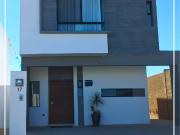 CASA NUEVA EN CIRCUITO PROVENZA